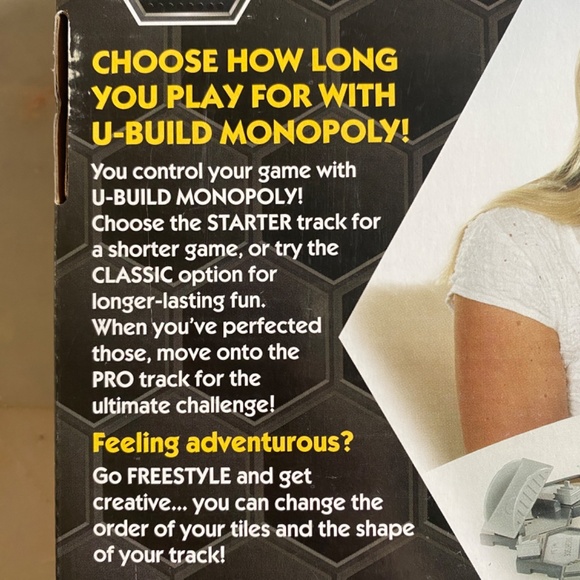 Monopoly U-Build It Board Game Brand New Never Opened - Picture 9 of 9